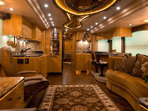 extreme luxury motorhomes prevost.